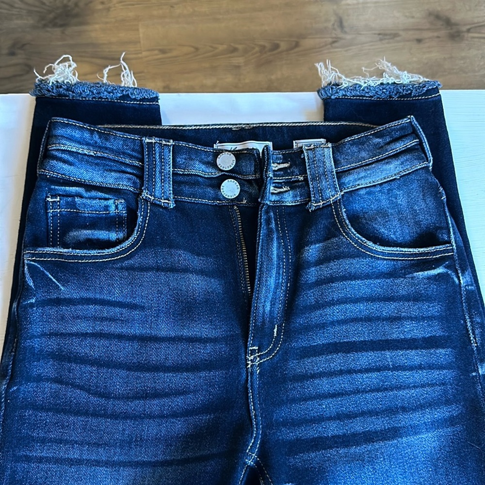 KanCan Signature jeans - Size 25 - Kurvy Ultra High Rise Ankle Skinny